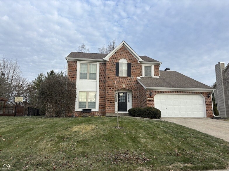 11507 Spyglass Ridge Dr in Fishers, IN - Building Photo