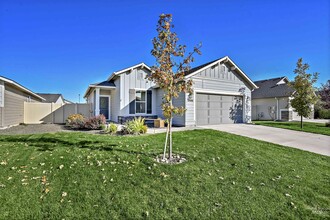 3486 W Charlene St in Meridian, ID - Building Photo - Building Photo