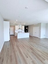 6577 Wheatly Rd in New Albany, OH - Building Photo - Building Photo