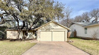 11909 Hardwood Trail in Austin, TX - Building Photo