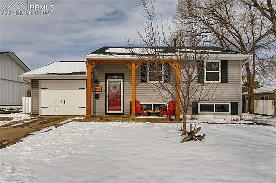 2910 Garland Terrace in Colorado Springs, CO - Building Photo