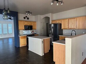 33084 N Roadrunner Ln in Queen Creek, AZ - Building Photo - Building Photo