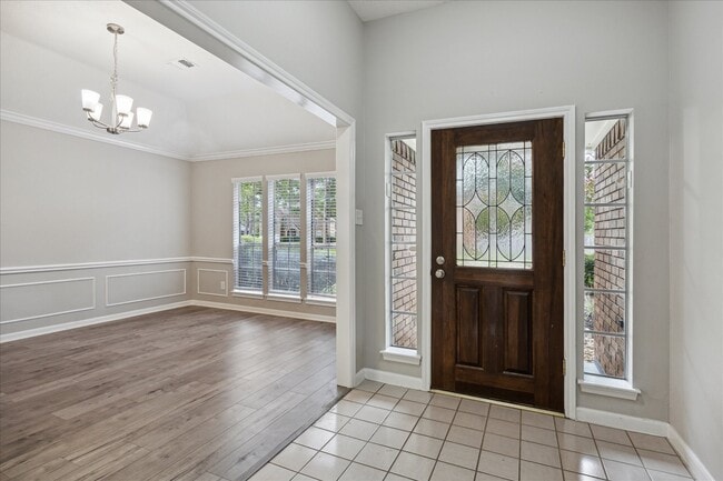 15974 Knolls Lodge Dr in Houston, TX - Building Photo - Building Photo