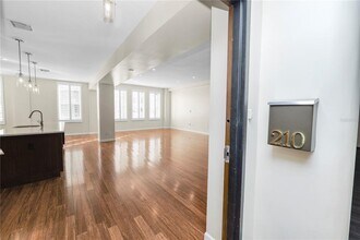 405 Central Ave S in St. Petersburg, FL - Building Photo - Building Photo