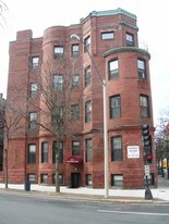 583 Beacon St, Unit 6 in Boston, MA - Building Photo