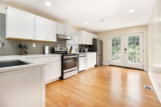 361 Adelle St SE in Atlanta, GA - Building Photo - Building Photo