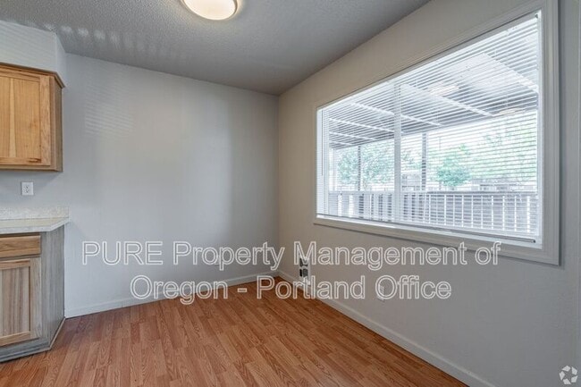 760 Plymouth Dr NE in Salem, OR - Building Photo - Building Photo