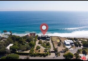 7007 Birdview Ave in Malibu, CA - Building Photo