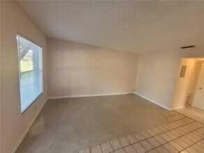 1802 Barton Dr in Kissimmee, FL - Building Photo - Building Photo