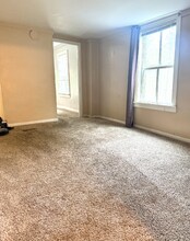 3820 Hydes Ferry Rd-Unit -B in Nashville, TN - Foto de edificio - Building Photo