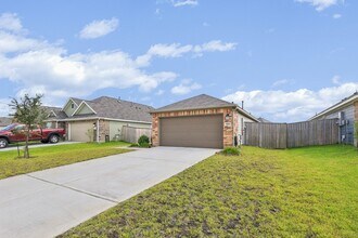 920 Gentle Moss Dr in Magnolia, TX - Building Photo - Building Photo