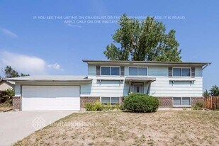 1405 Explorador Calle in Denver, CO - Building Photo