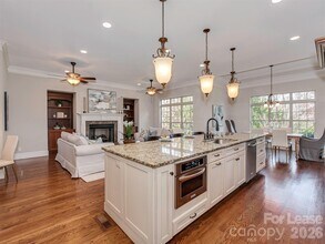 1825 Mill Chase Ln in Waxhaw, NC - Building Photo - Building Photo