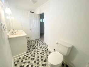 804 Maple St in Elizabeth City, NC - Building Photo - Building Photo