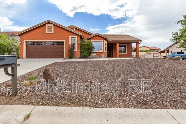 2216 Austin Way in Clarkdale, AZ - Building Photo - Building Photo