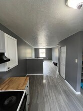 208 McKinley St in Pittsburgh, PA - Building Photo - Building Photo