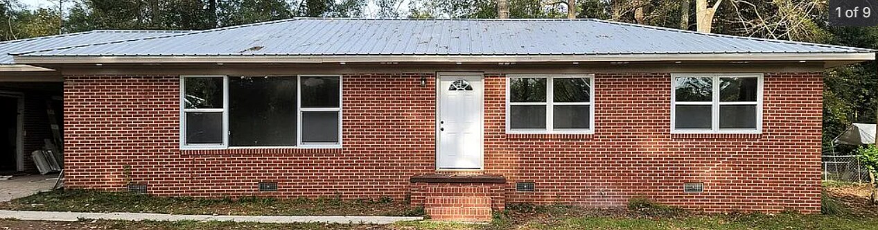 409 Dixie Dr in Ozark, AL - Building Photo