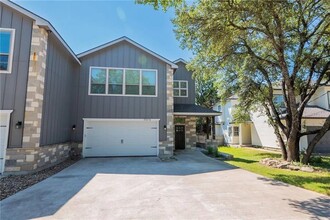 11727 Bell Ave in Austin, TX - Building Photo - Building Photo