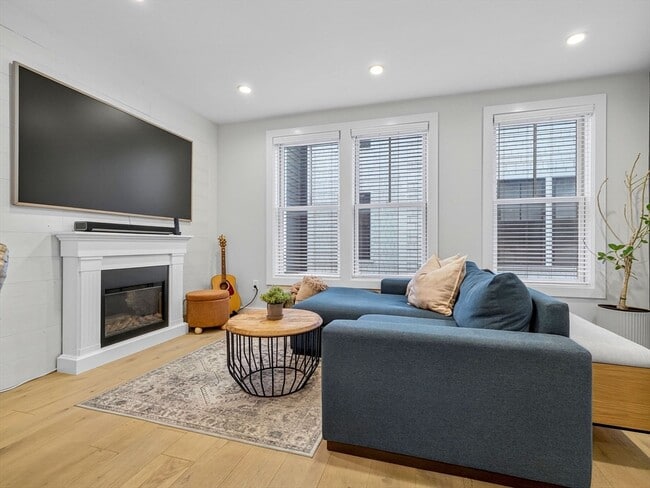 1 Coppersmith Way in Boston, MA - Building Photo - Building Photo