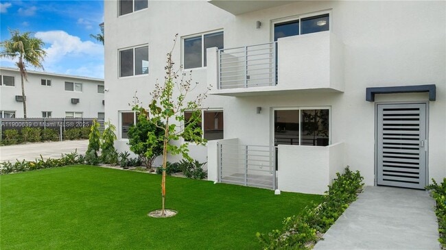 13200 NE 7th Ave in North Miami, FL - Building Photo - Building Photo