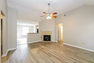 6883 Lagrange Cir N in Cordova, TN - Building Photo - Building Photo