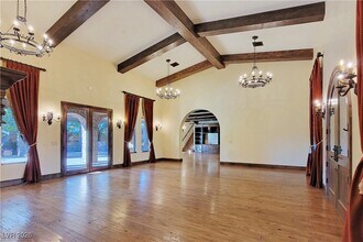 4365 N Campbell Rd in Las Vegas, NV - Building Photo - Building Photo