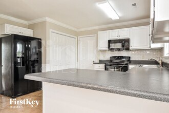 6033 Old Plank Rd in High Point, NC - Building Photo - Building Photo