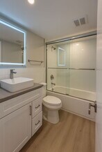 189 SE 5th Ave in Hallandale Beach, FL - Building Photo - Building Photo