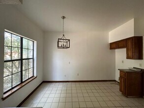 4203 Canyonside Trail in Austin, TX - Building Photo - Building Photo