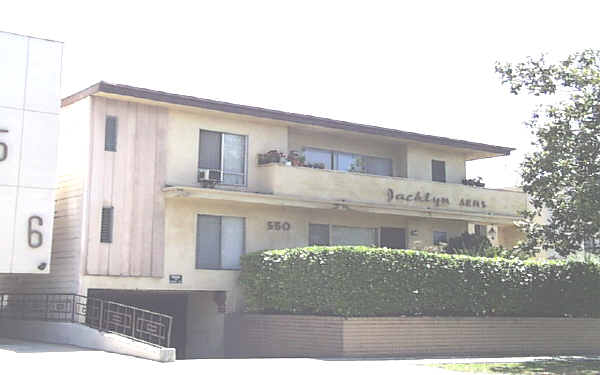 Jacklyn Apartments in West Hollywood, CA - Foto de edificio - Building Photo