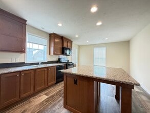 2023 Peregrine Ave NW in Stewartville, MN - Building Photo - Building Photo