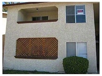 2672 Sidewinder Ln in Las Vegas, NV - Foto de edificio