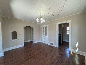 2519 Prospect Rd in Des Moines, IA - Building Photo - Building Photo