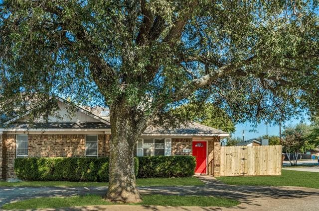 8940 Thompson Cir in Frisco, TX - Building Photo - Building Photo