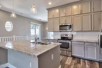 6565 E Thomas Rd in Scottsdale, AZ - Building Photo - Building Photo
