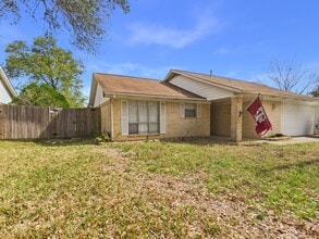1813 Langford St in College Station, TX - Building Photo - Building Photo