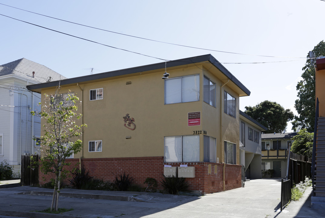 3822 Ruby St in Oakland, CA - Building Photo