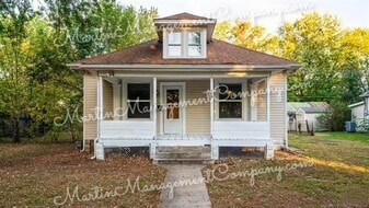 608 N Prospect Ave in Sedalia, MO - Building Photo