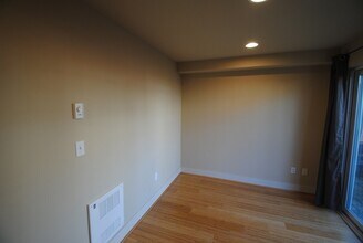 723 N 95th St in Seattle, WA - Building Photo - Building Photo