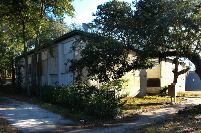 611 Woodbine St in Jacksonville, FL - Building Photo - Building Photo