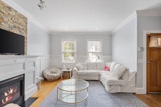 72 Baxter St in Boston, MA - Building Photo - Building Photo