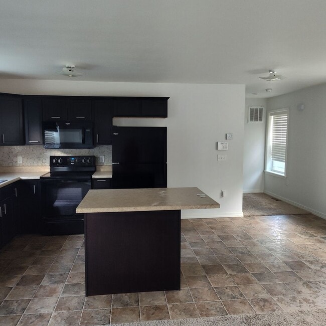 191 Woodbridge Estates Dr in Branson, MO - Foto de edificio - Building Photo