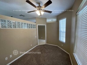 5610 Terrain De Golf Dr in Lutz, FL - Building Photo - Building Photo