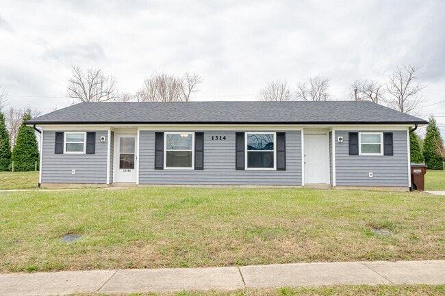 property at 1314 Farmingdale Dr