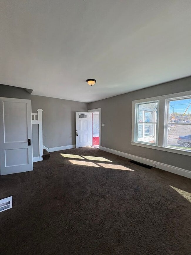 4 Anaconda Rd in Akron, OH - Building Photo - Building Photo