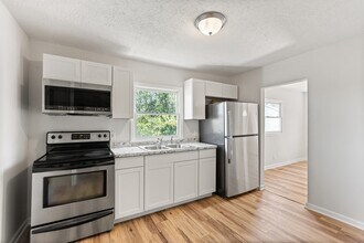 158 Hamilton Cir in Oak Ridge, TN - Building Photo - Building Photo