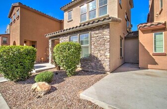 2014 N 77th Dr in Phoenix, AZ - Building Photo - Building Photo