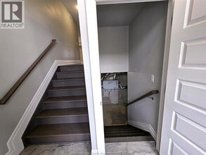 107 Reed St in Essex, ON - Building Photo - Building Photo