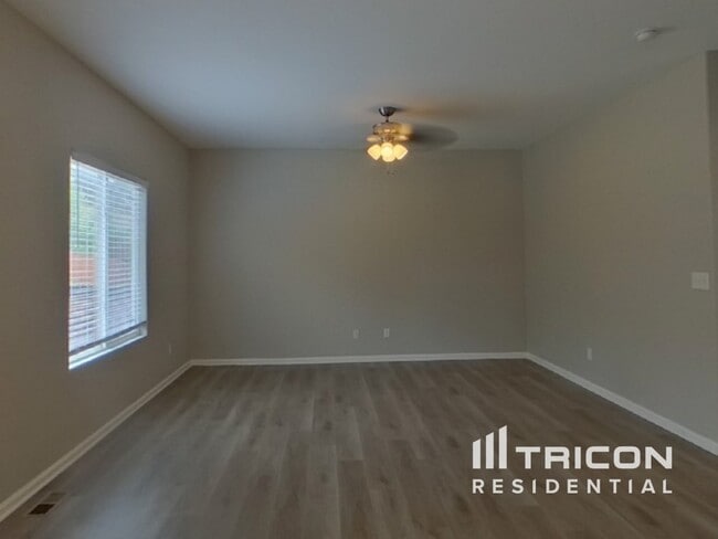 6690 Donahue Dr in Colorado Springs, CO - Building Photo - Building Photo