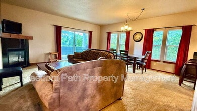 406 Lundblad Pl in Dover, ID - Building Photo - Building Photo